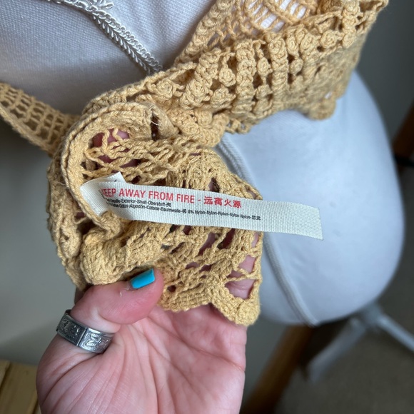 Free People Crochet Crop Top Size XS/S - Picture 6 of 10